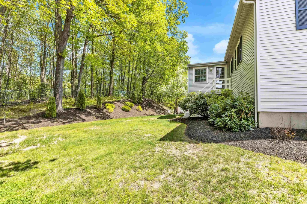 444 Blevens Drive Manchester NH 03104