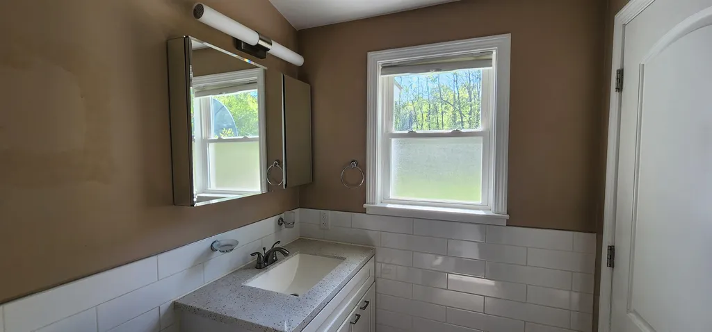188 Greenville Road New Ipswich NH 03071