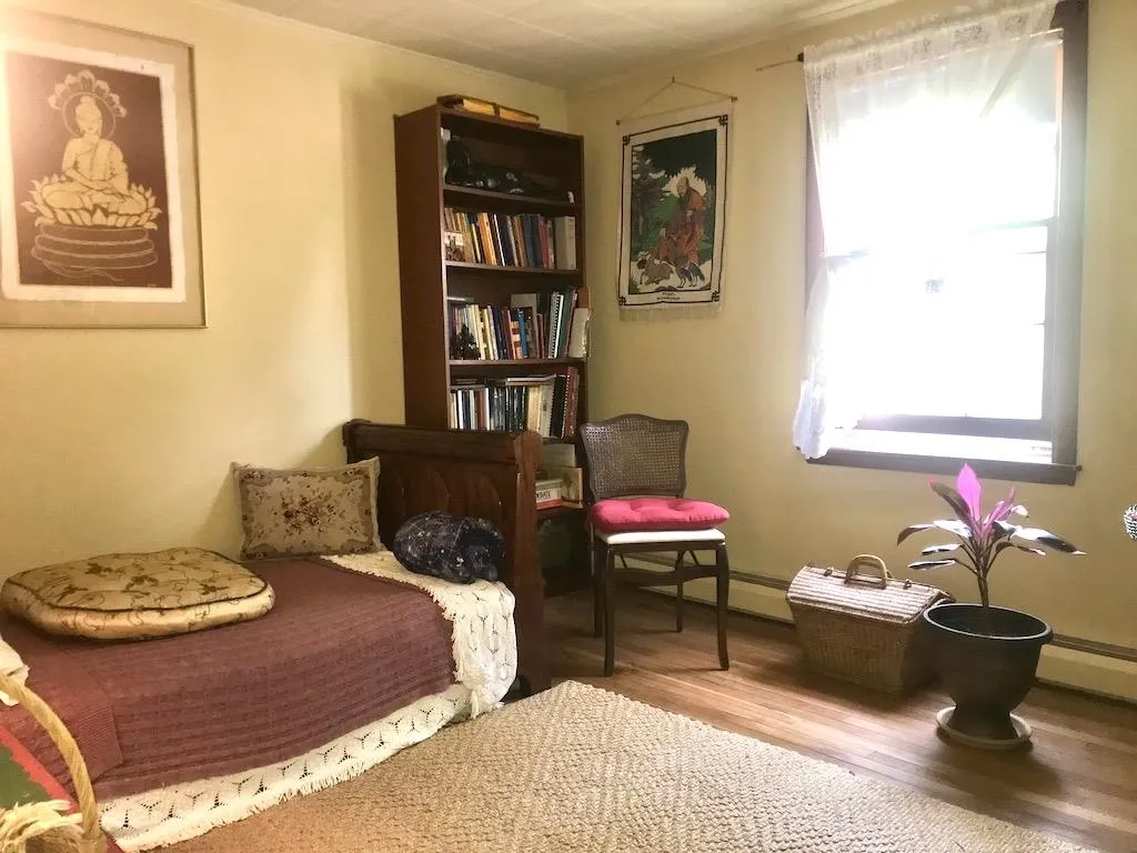 20 Laurel Street Peterborough NH 03458-1436