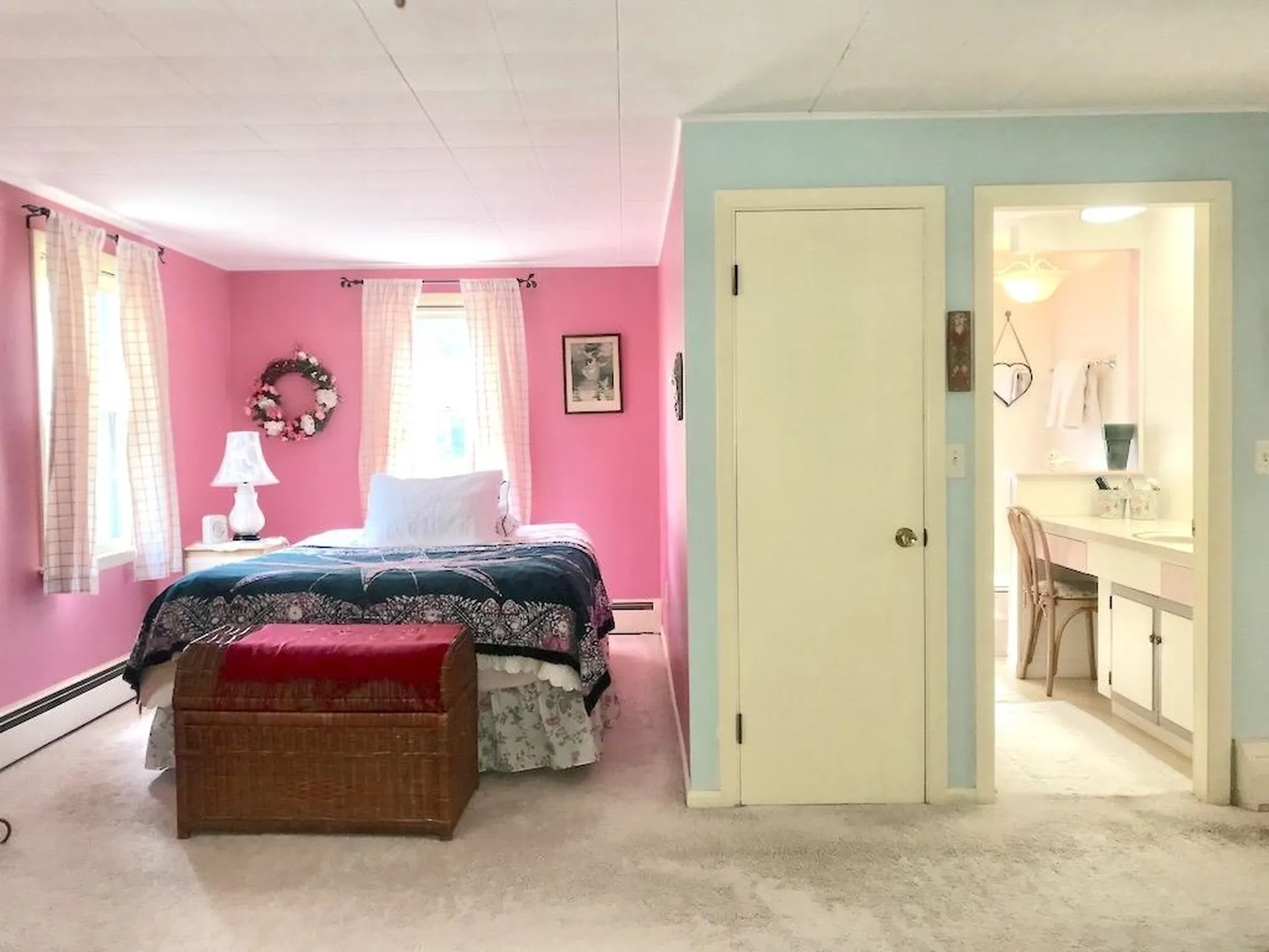 20 Laurel Street Peterborough NH 03458-1436