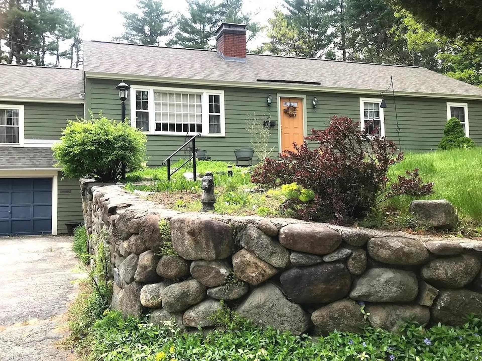 20 Laurel Street Peterborough NH 03458-1436