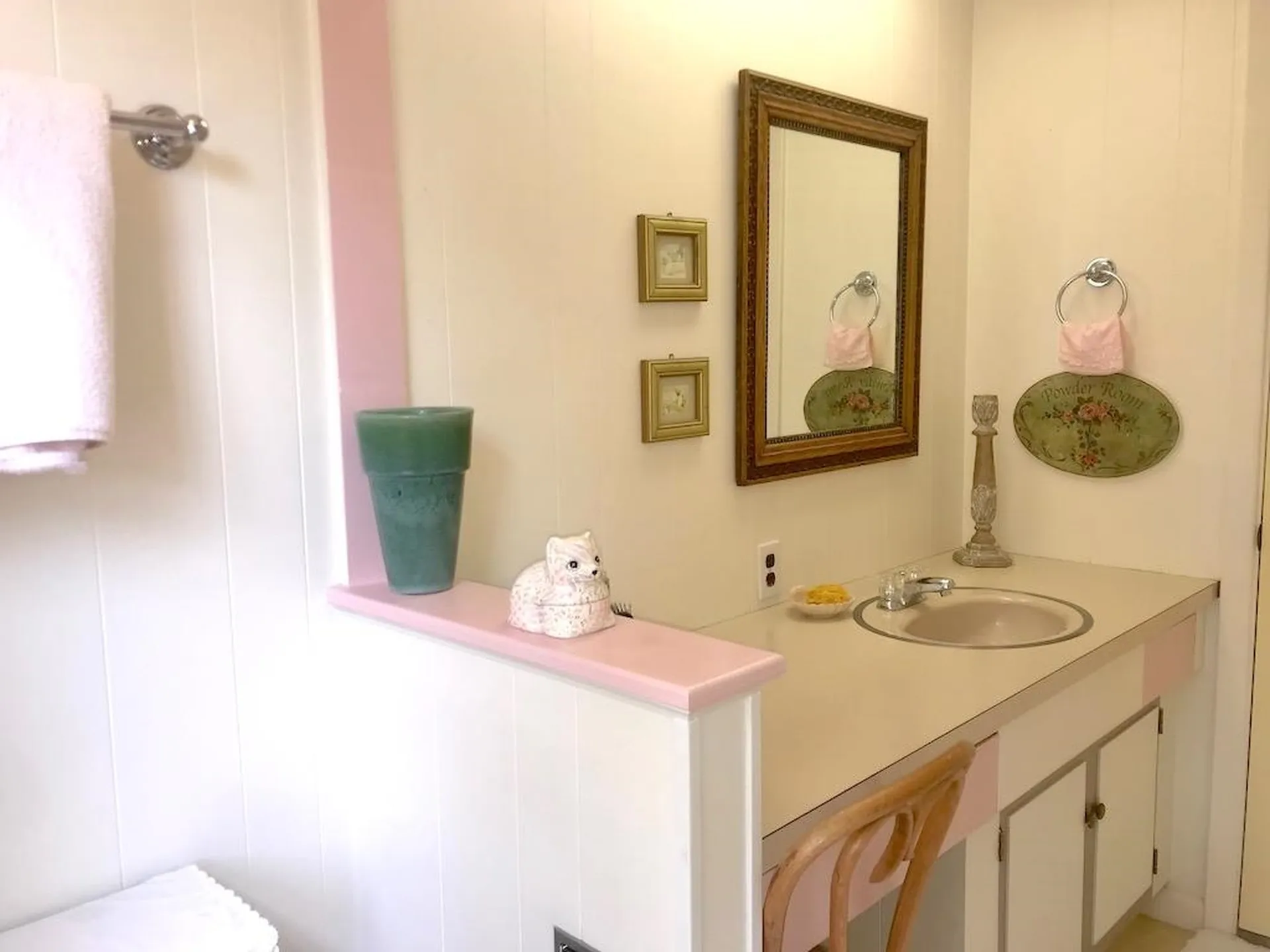 20 Laurel Street Peterborough NH 03458-1436