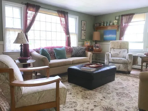 20 Laurel Street Peterborough NH 03458-1436