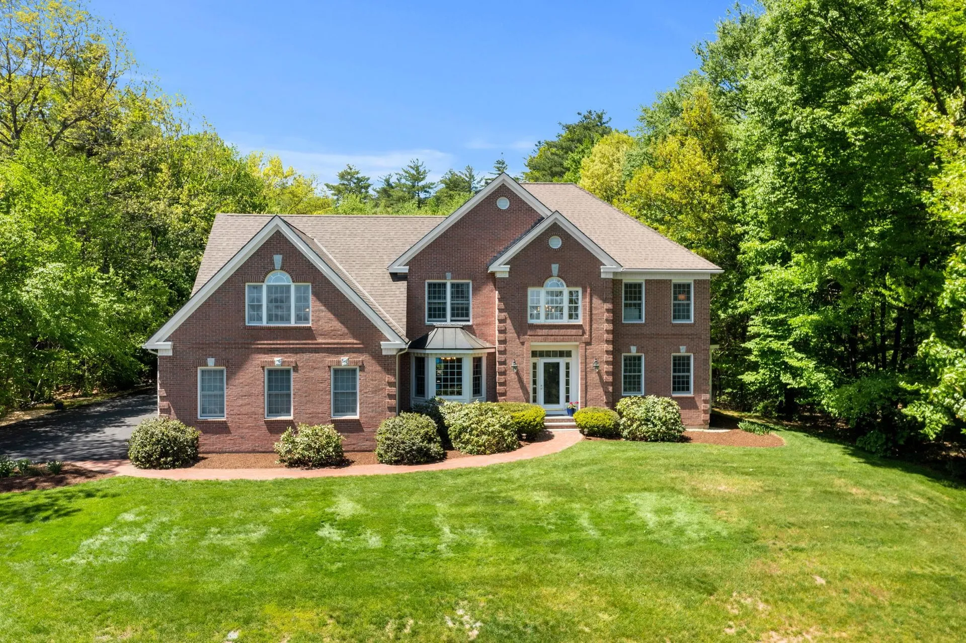 76 Powder Hill Road Bedford NH 03110