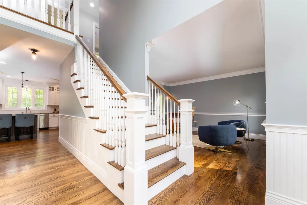 49 London Bridge Road Windham NH 03087