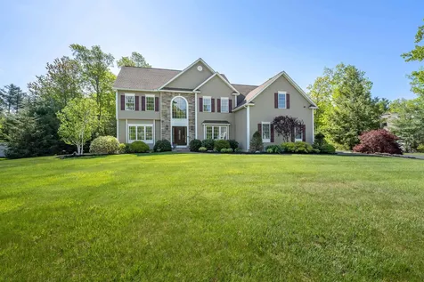 15 Jacob Road Windham NH 03087