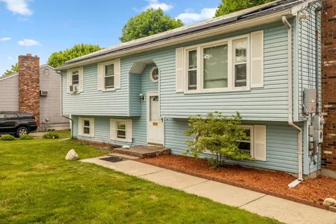 3916 Brown Avenue Manchester NH 03103
