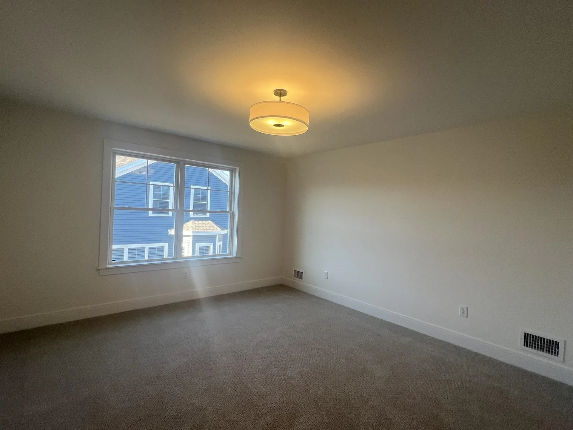 68 Sage Lane Portsmouth NH 03801