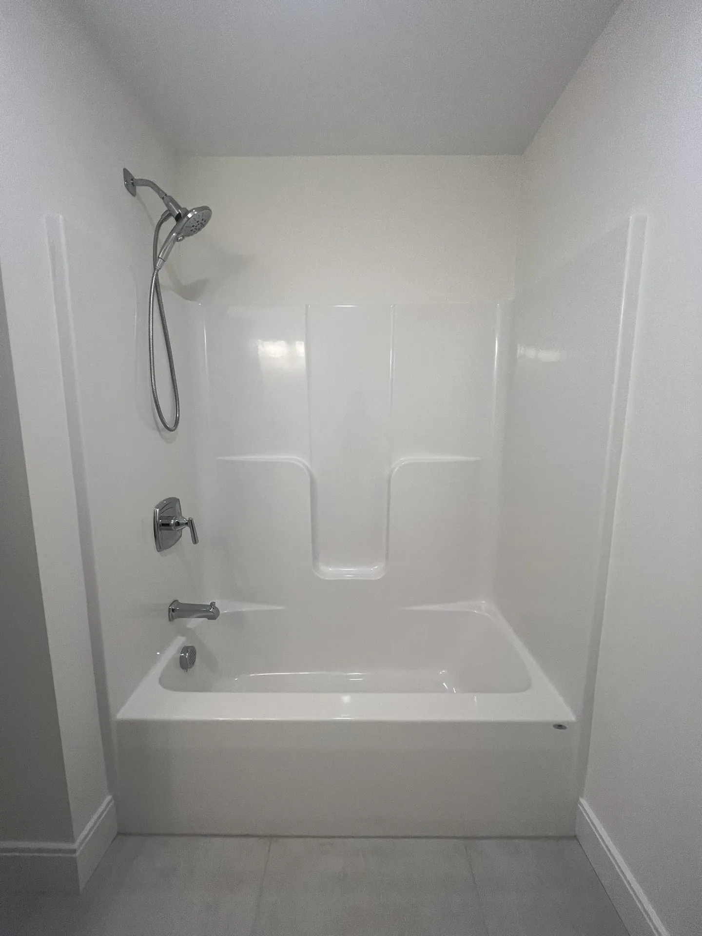 68 Sage Lane Portsmouth NH 03801