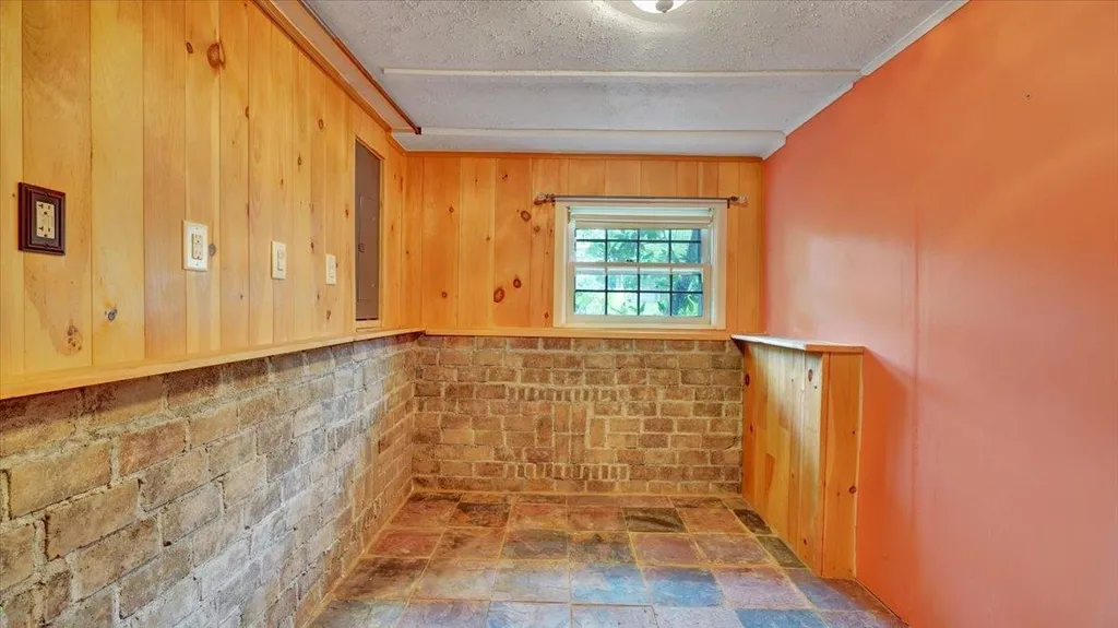 7 Scotsdale Road South Burlington VT 05403