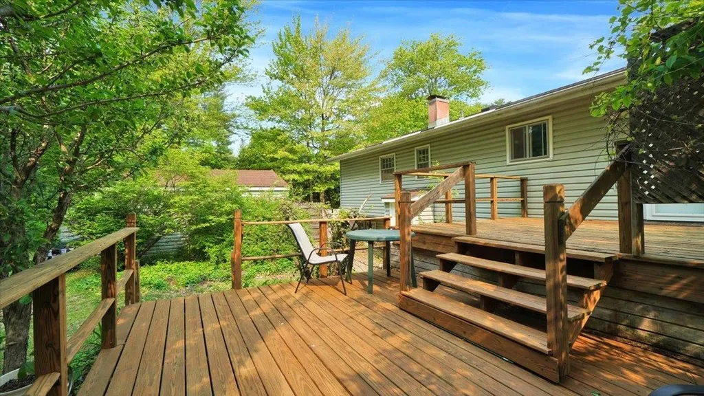 7 Scotsdale Road South Burlington VT 05403
