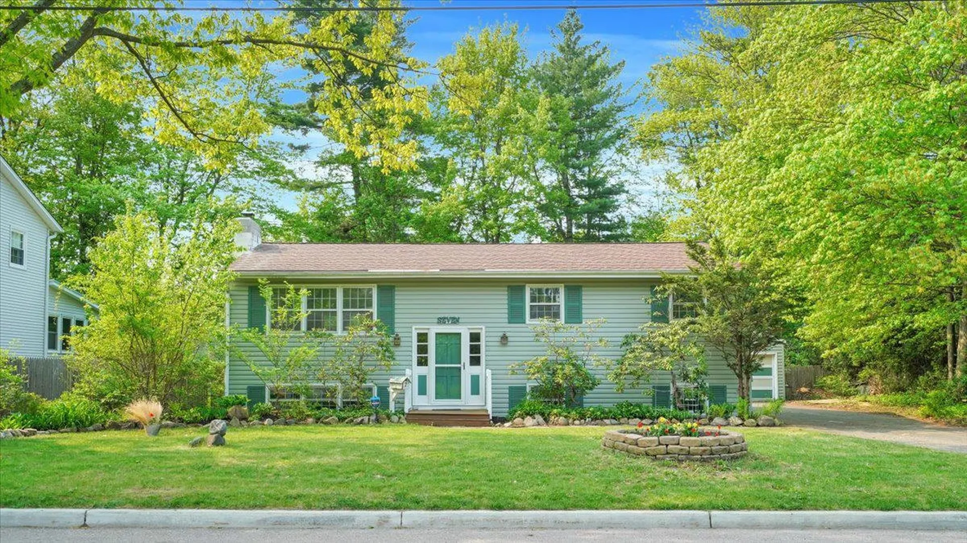 7 Scotsdale Road South Burlington VT 05403