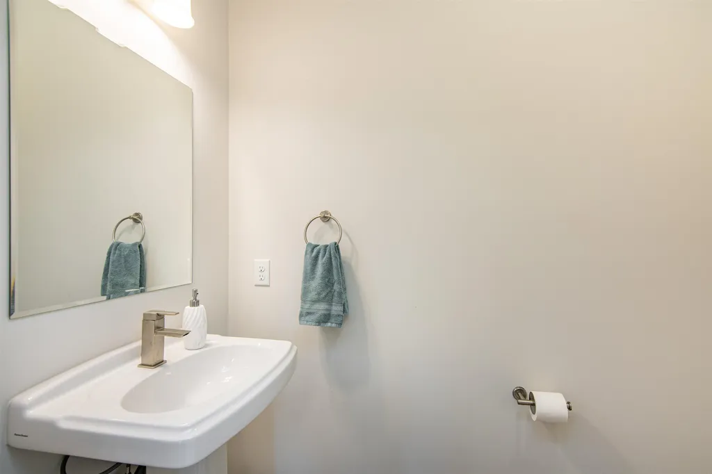 275 Zephyr Road Williston VT 05495