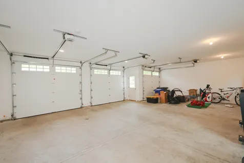26 Lundy Point Drive Dover NH 03820