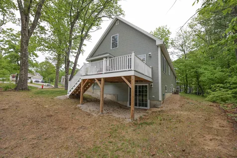 26 Lundy Point Drive Dover NH 03820