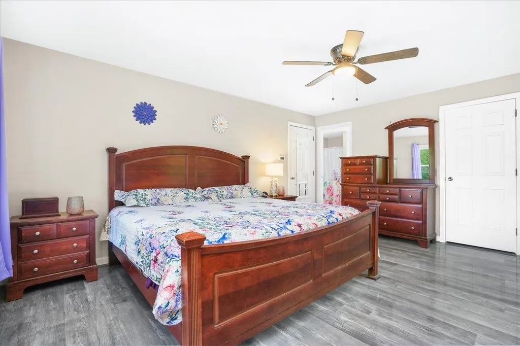 15 Longview Drive Bow NH 03304