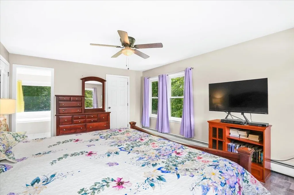 15 Longview Drive Bow NH 03304