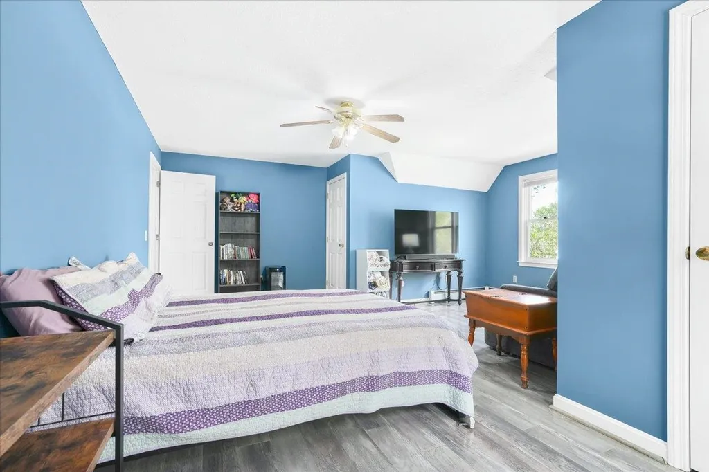 15 Longview Drive Bow NH 03304