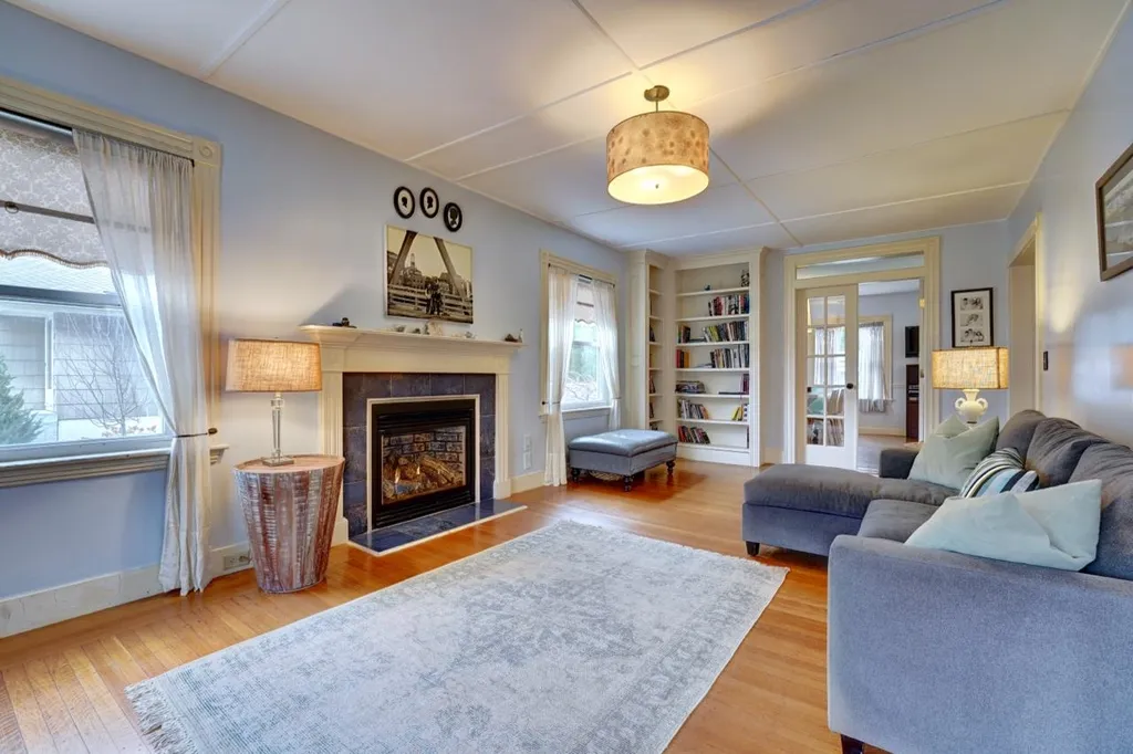 38 Willard Avenue Portsmouth NH 03801