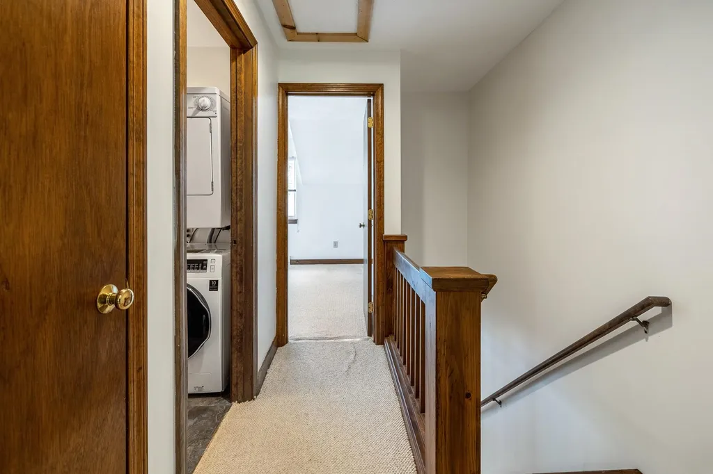 86 Woodhaven Drive Hartford VT 05001