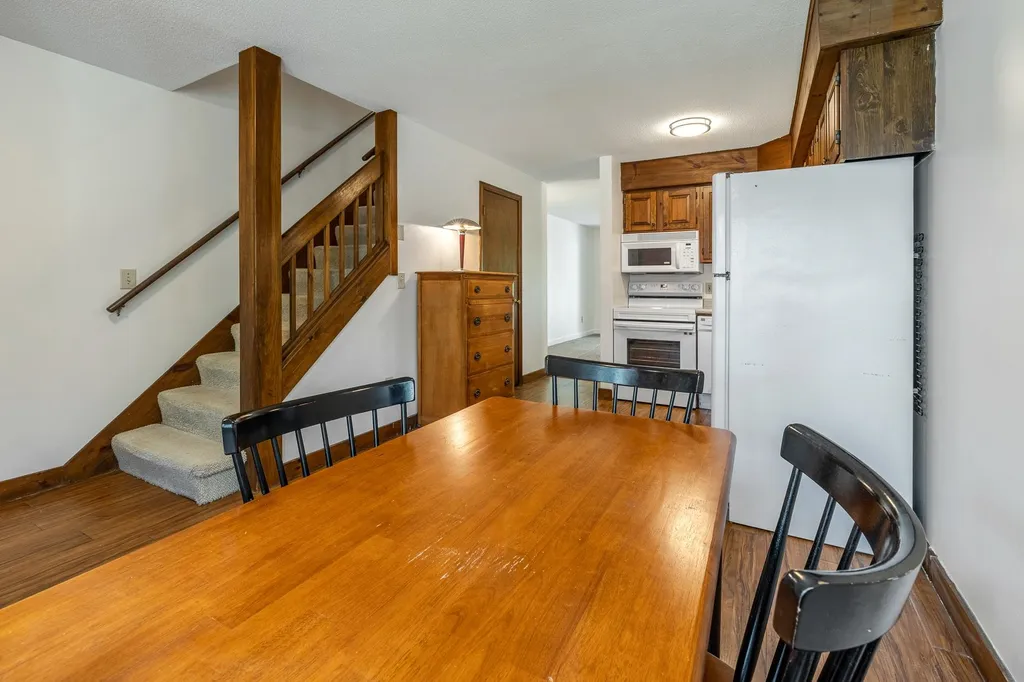 86 Woodhaven Drive Hartford VT 05001
