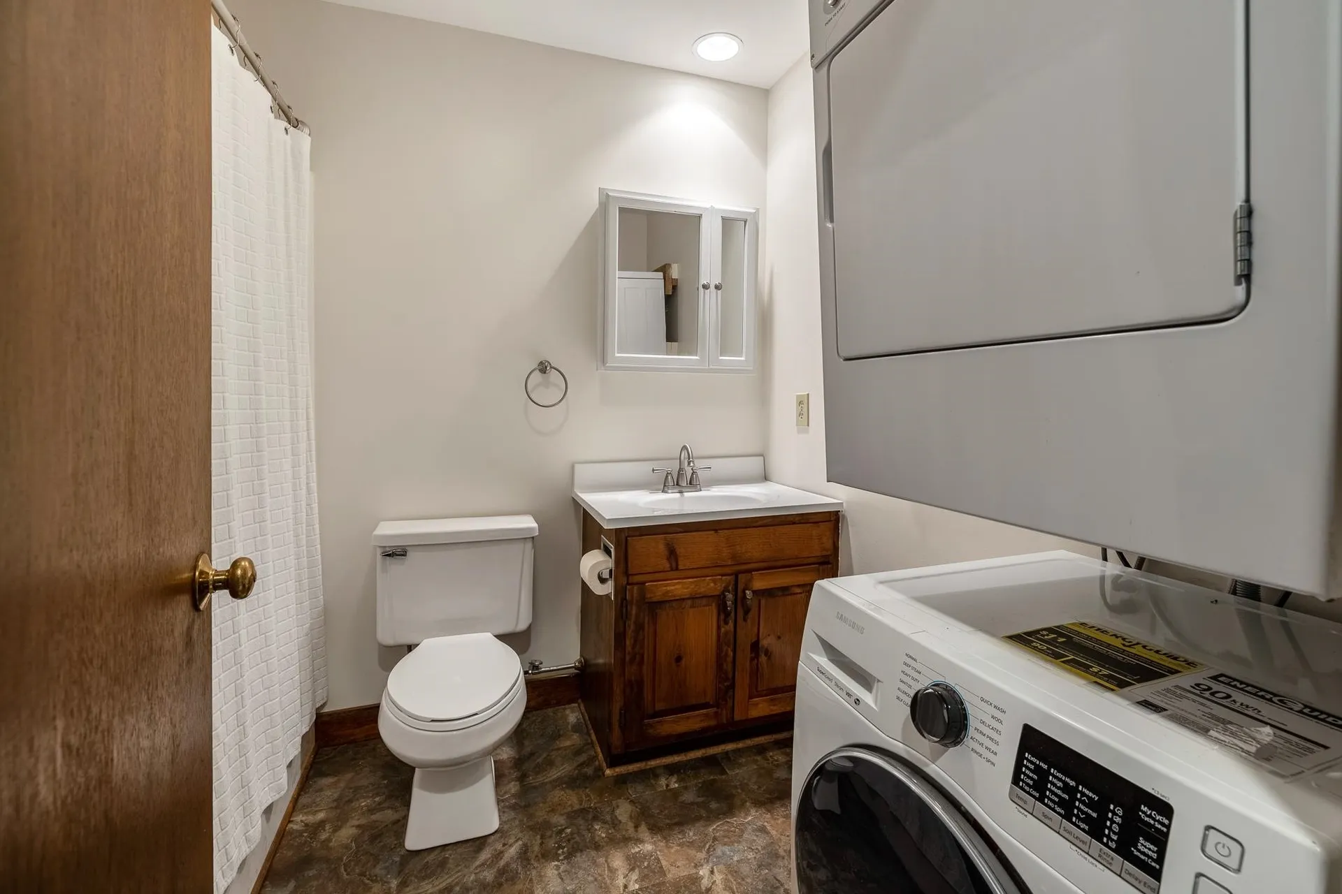 86 Woodhaven Drive Hartford VT 05001