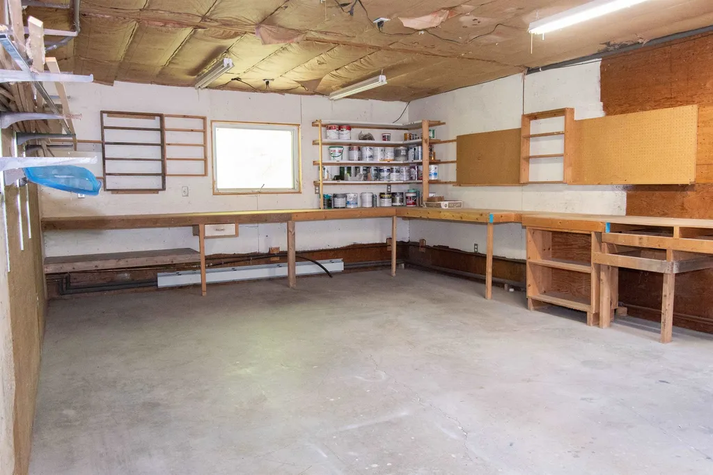 1083 Shackett Road Leicester VT 05733