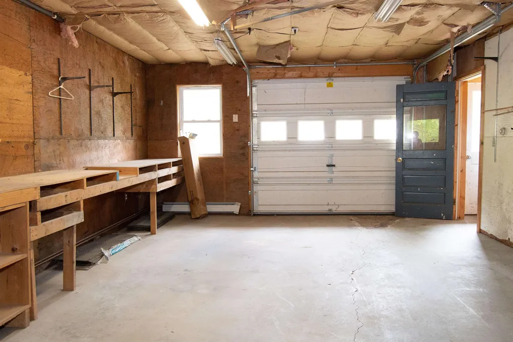 1083 Shackett Road Leicester VT 05733