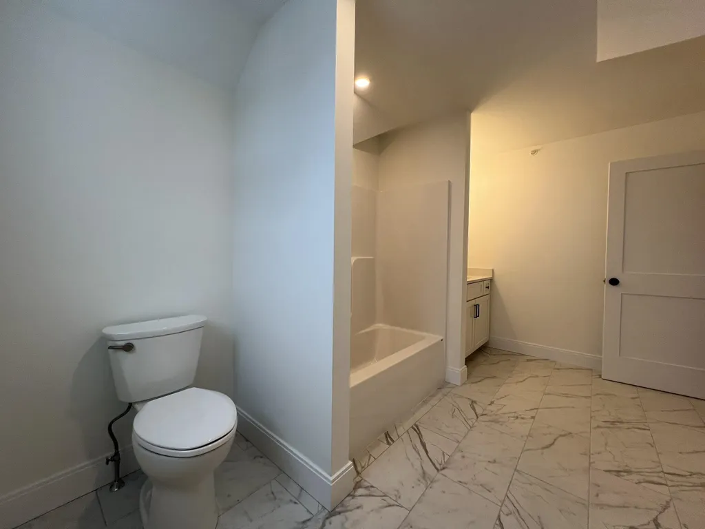 130 Sage Lane Portsmouth NH 03801