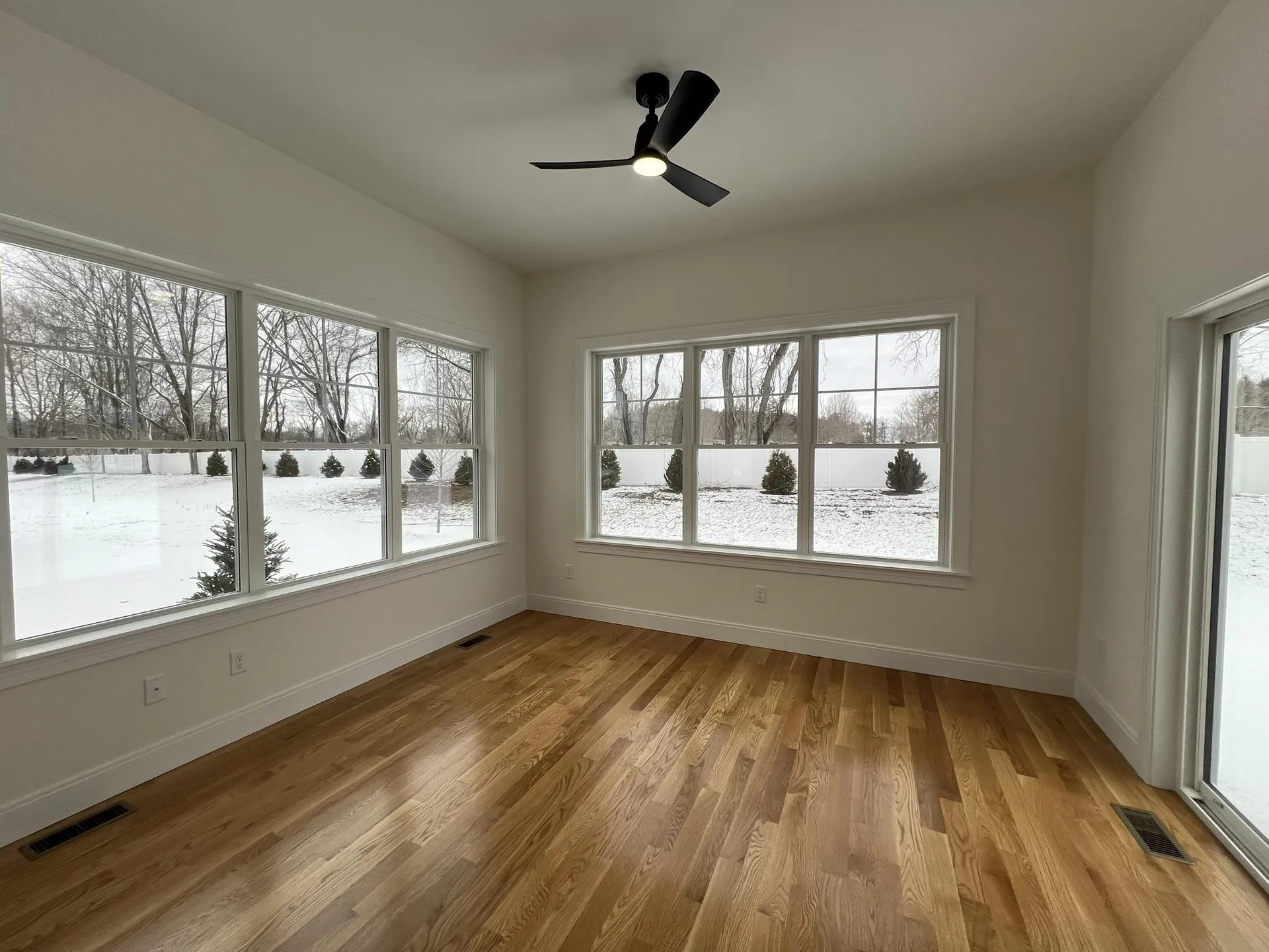 130 Sage Lane Portsmouth NH 03801