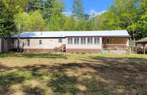 15 Pine Grove Road Belmont NH 03220
