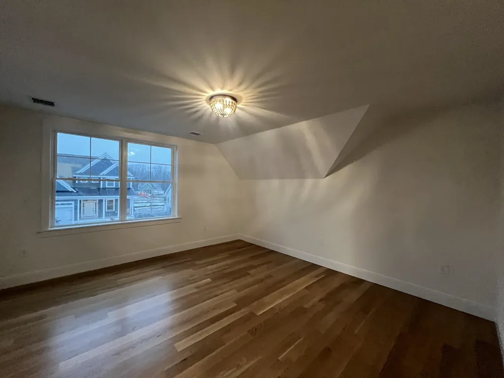 126 Sage Lane Portsmouth NH 03801