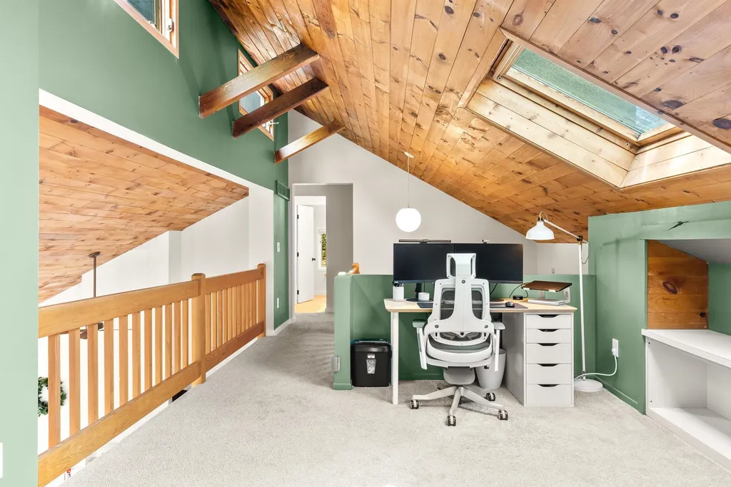 30 Shelburne Road Nashua NH 03063