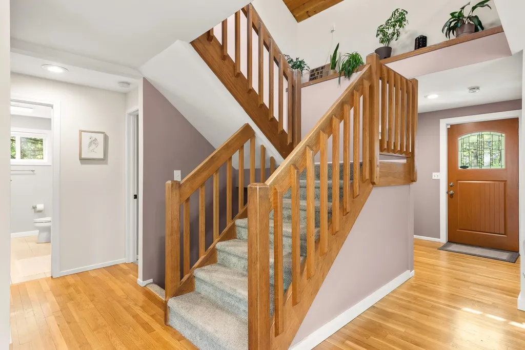 30 Shelburne Road Nashua NH 03063