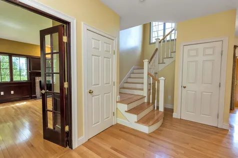 95 N Pepperell Road Hollis NH 03049
