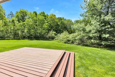 95 N Pepperell Road Hollis NH 03049
