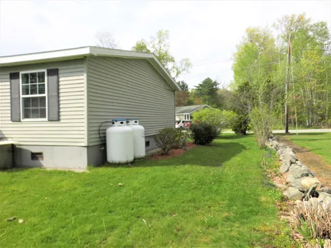 51 Nelson Street Salem NH 03079