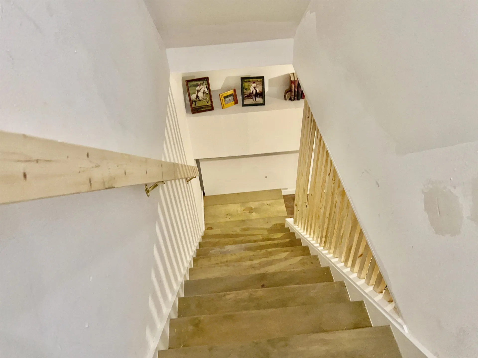76 Colonial Drive Hartford VT 05001