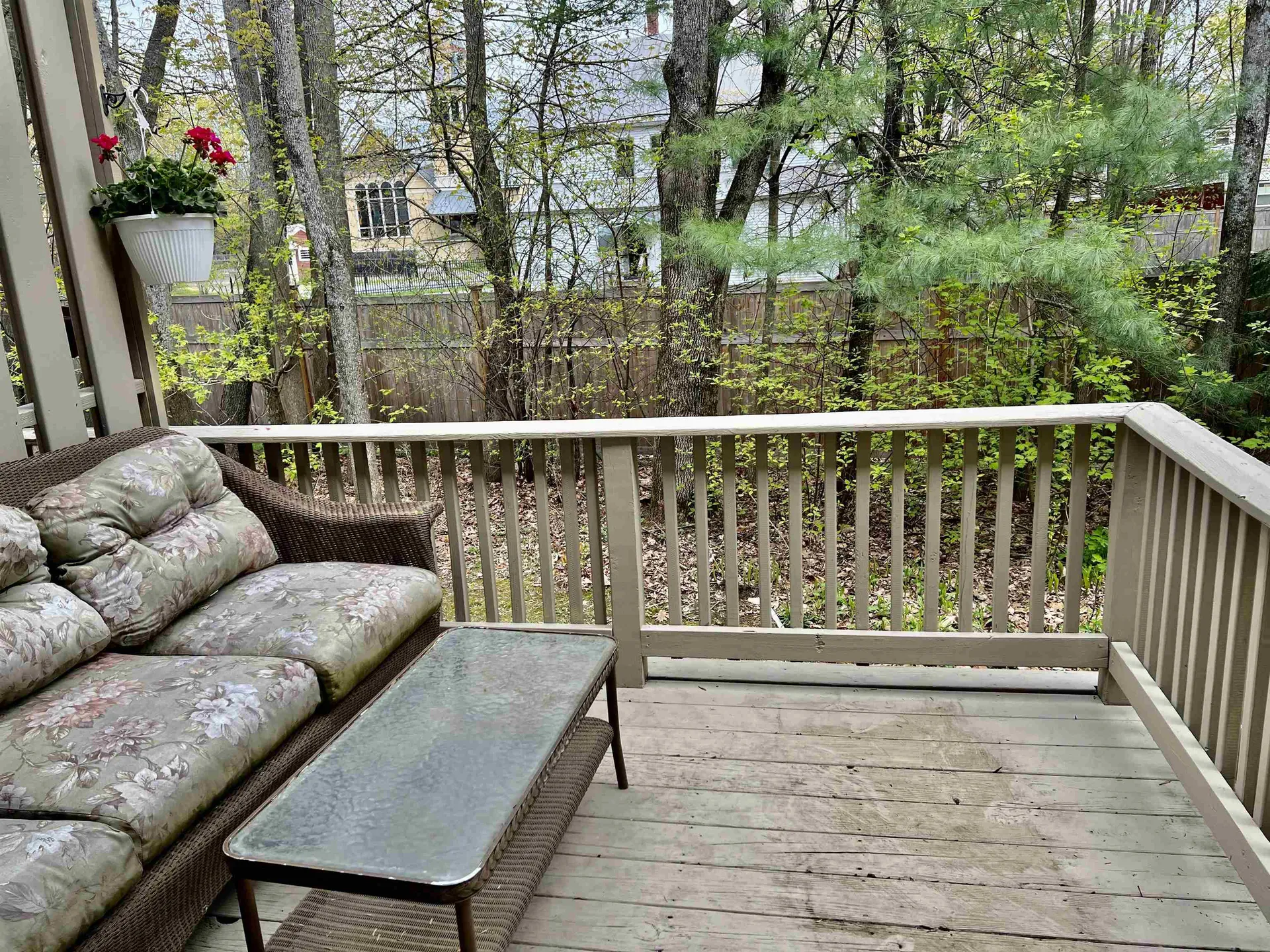 76 Colonial Drive Hartford VT 05001