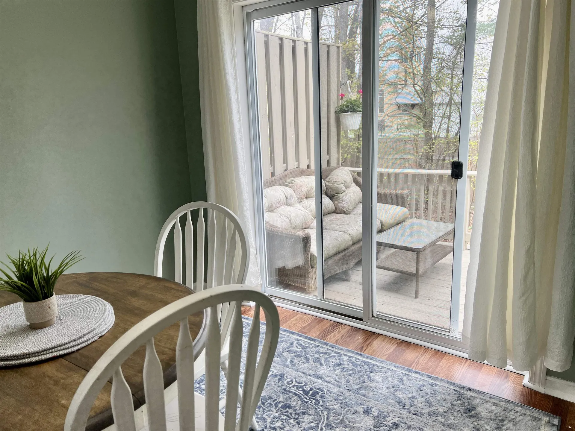 76 Colonial Drive Hartford VT 05001