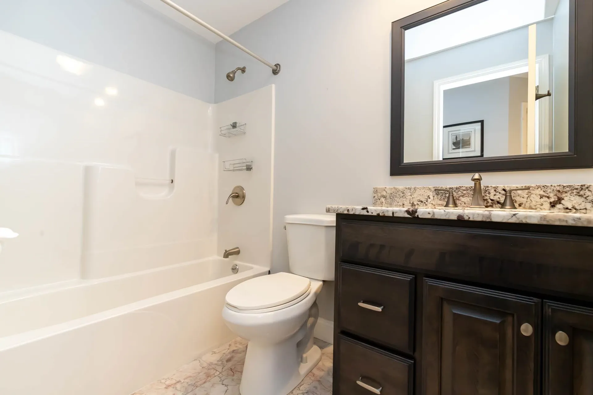 2b Griffin Road Londonderry NH 03053