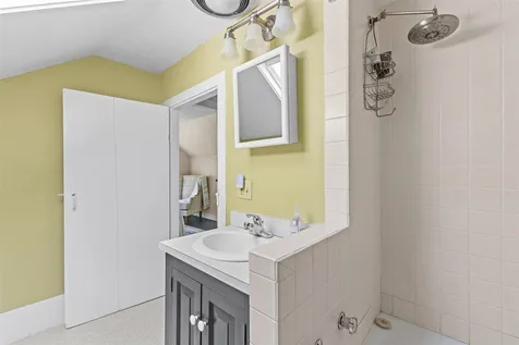 539 Route 121 East Grafton VT 05146