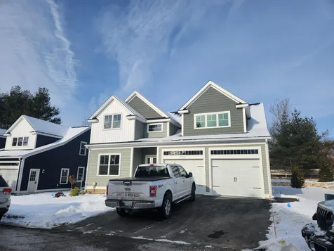 22 Wild Apple Lane Exeter NH 03833