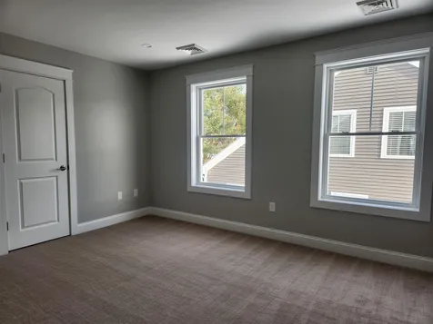 22 Wild Apple Lane Exeter NH 03833