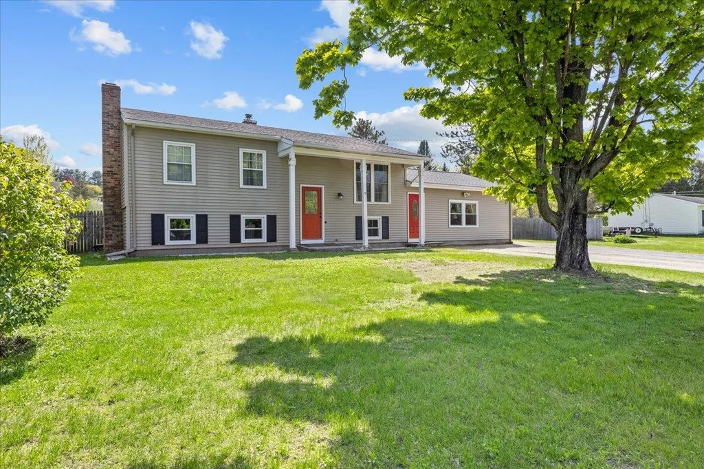 157 Heritage Drive Georgia VT 05468