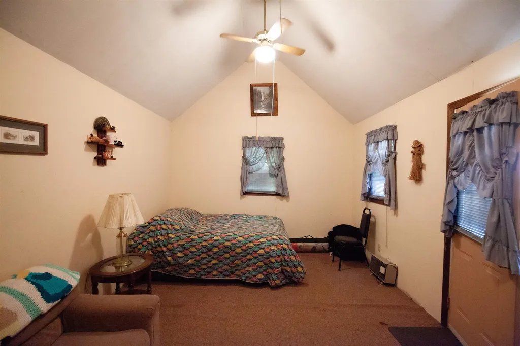 111 Green Mountain Road Effingham NH 03882