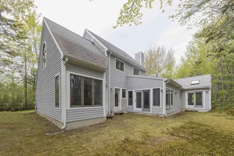 26 Fairway Drive Scarborough ME 04074