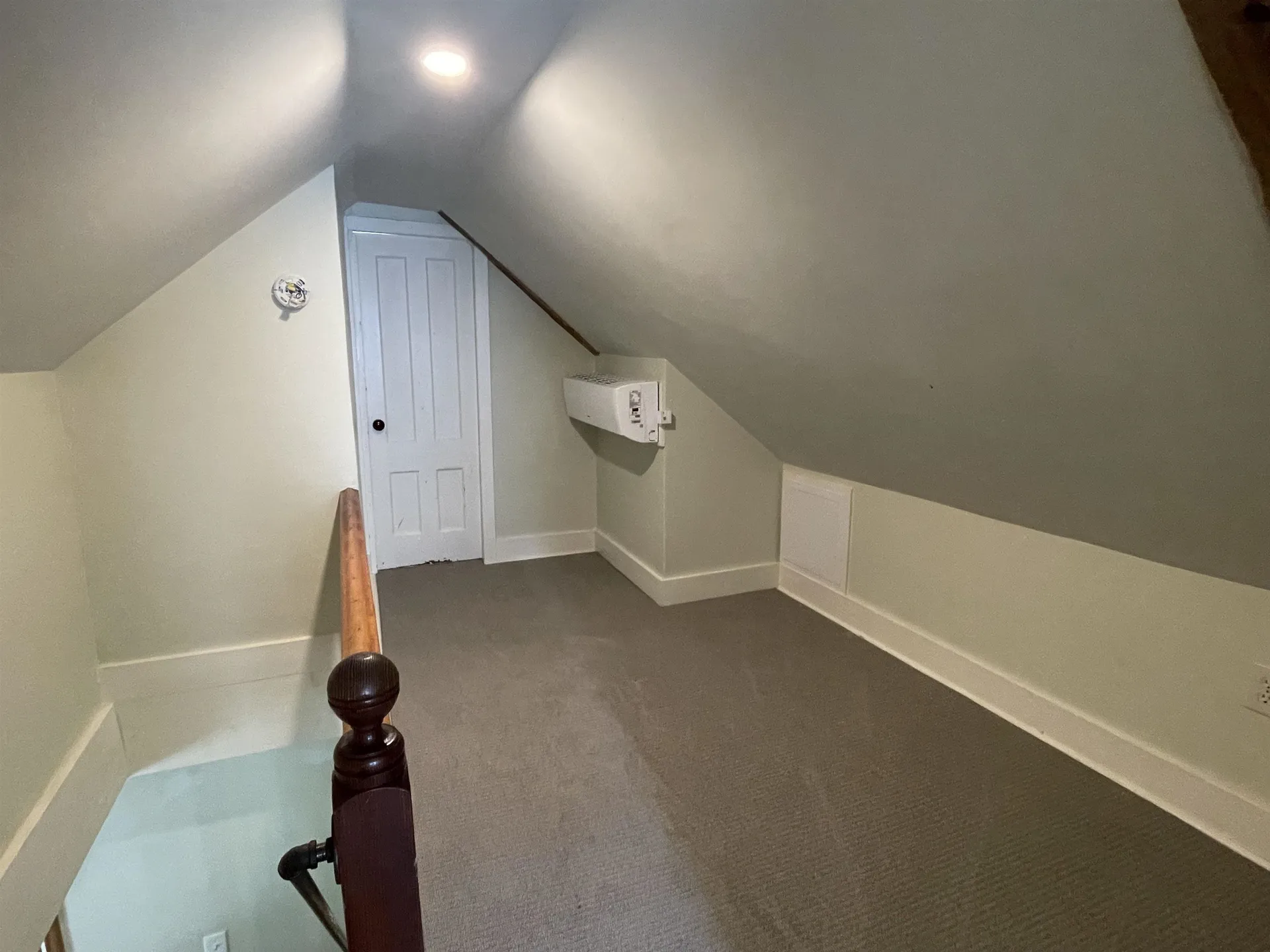 21 East Bow Street Franklin NH 03235