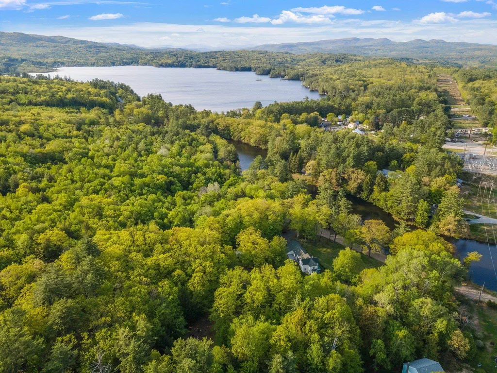 302 Chance Pond Road Franklin NH 03235