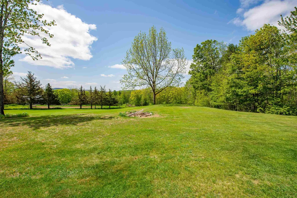 279 Province Road Barnstead NH 03218